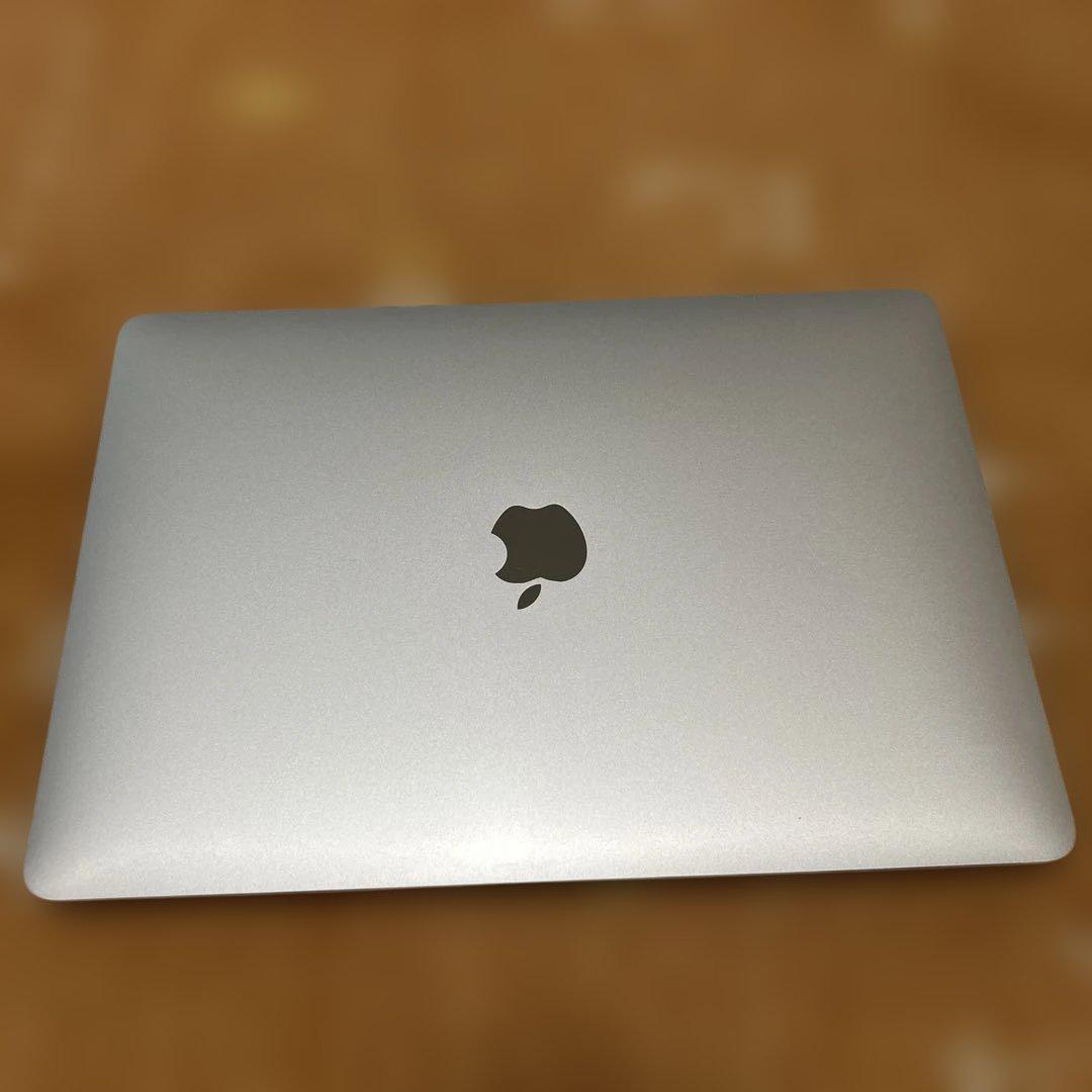 美品MacBook Air A2337 M1 16GB シルバー　Tahoe