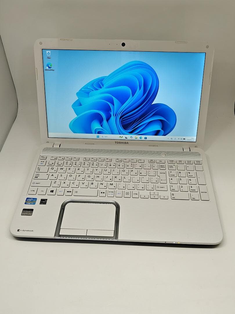 【東芝】爆速 Corei7/SSD128GB ノートパソコン 8GB C12