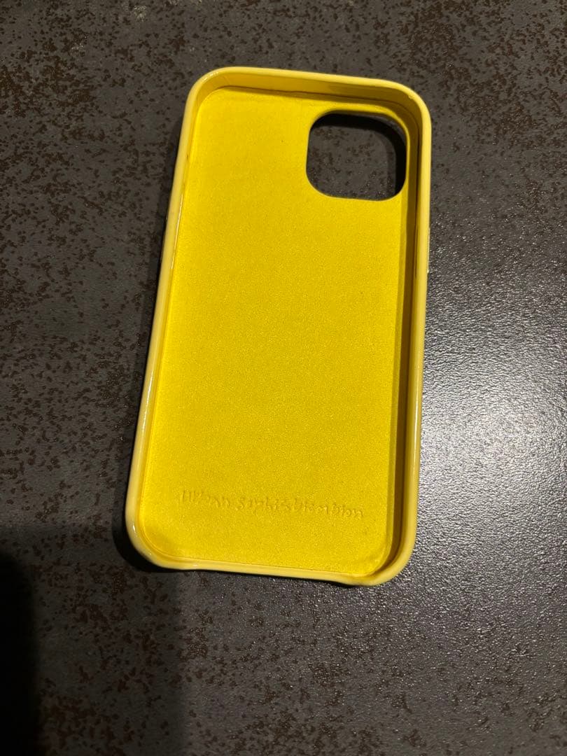 ち*お様 urban sophisticationスマホケースiPhone15