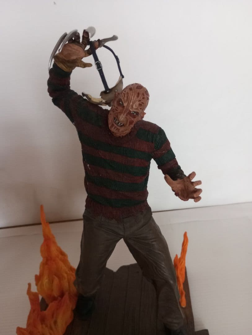 超レア　フレディ VS ジェイソン 世界限定６５０体 フィギュア