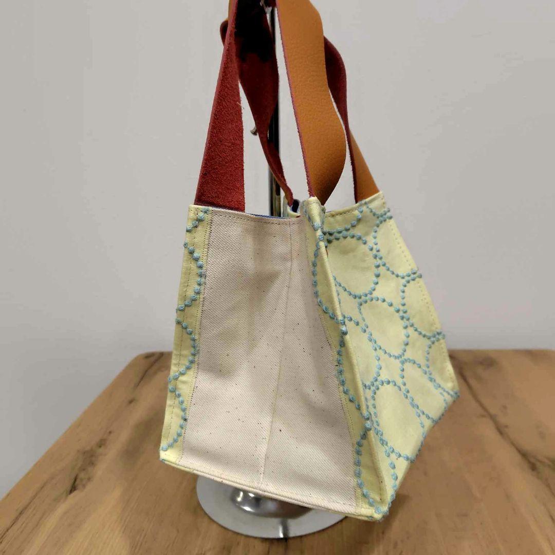 ミナペルホネン/タンバリンイエロー/生成りキューブ型トート牛革仕様