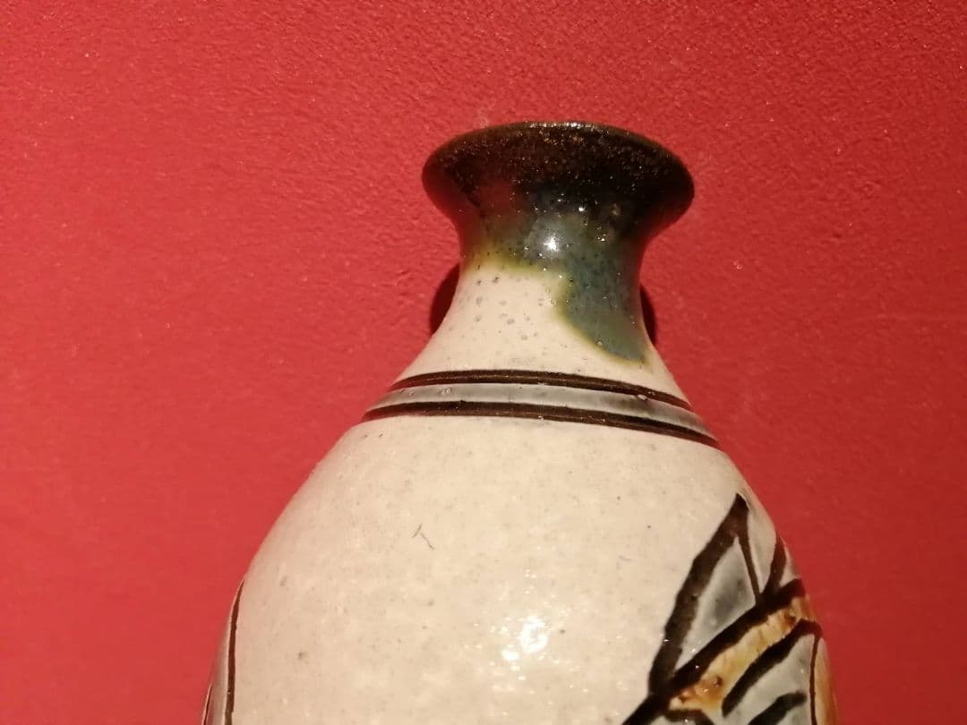 金城次郎・作　魚文徳利