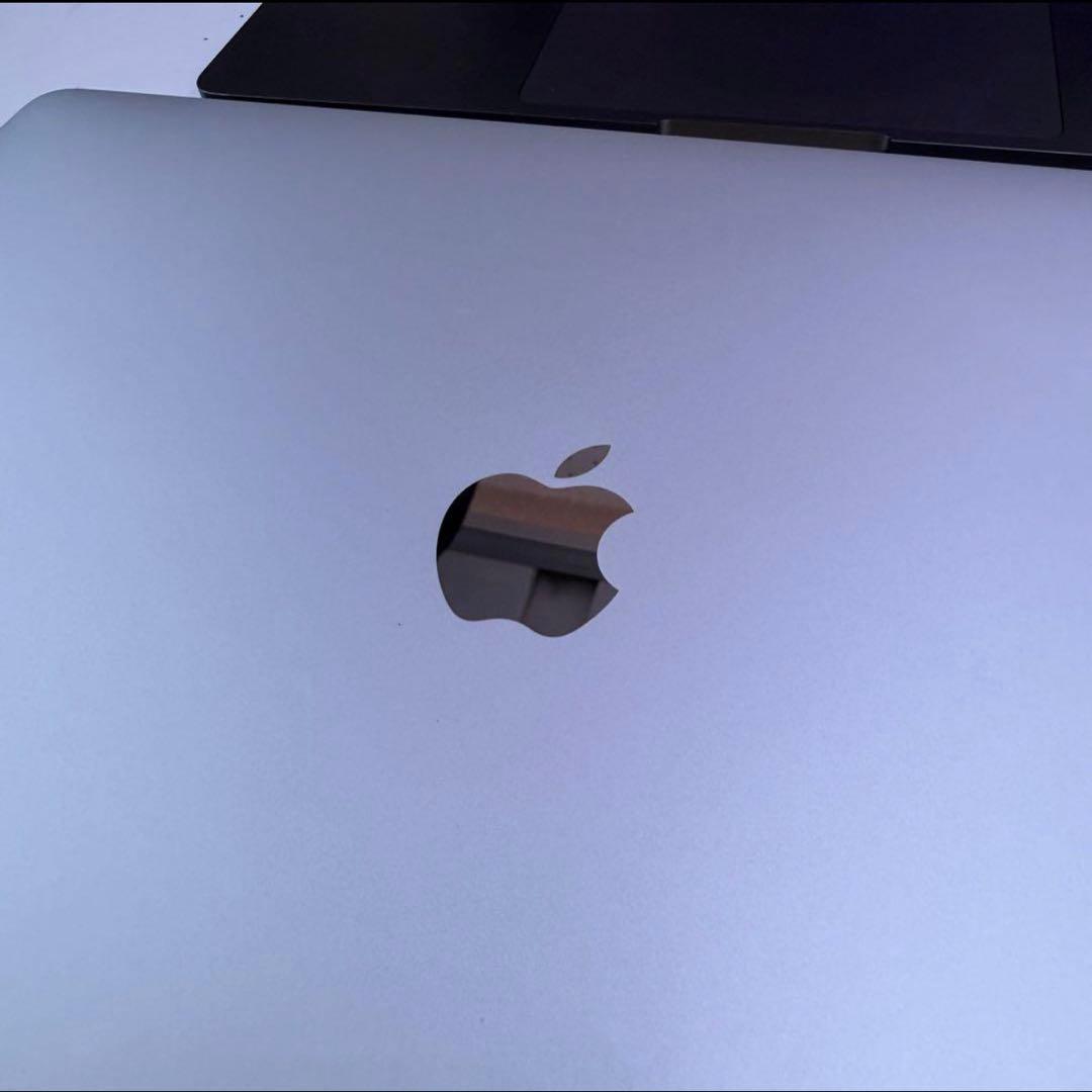 MacBookPro 15インチ i7 16GB/512GB 極美品