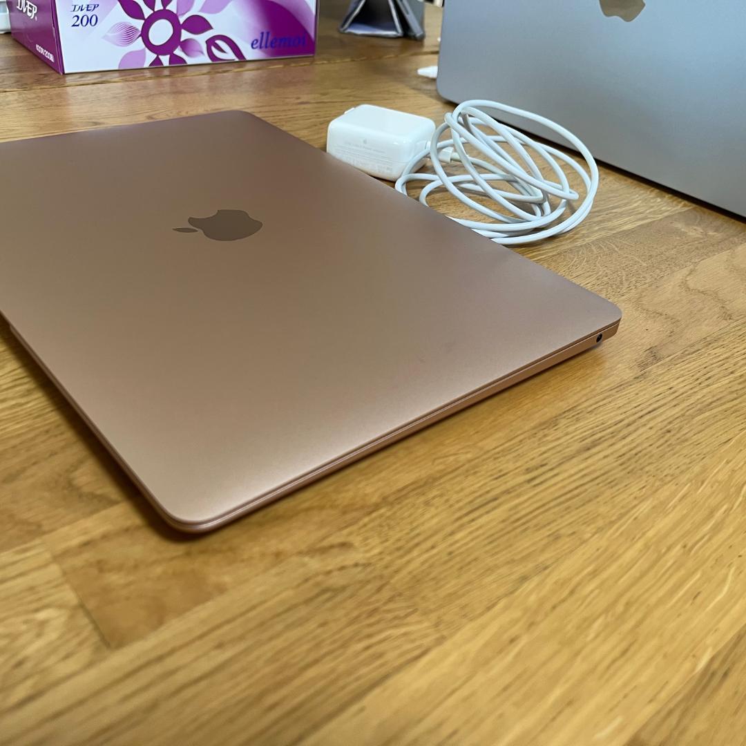 芊ちゃん　MacBook Air M1 16GB 256GB