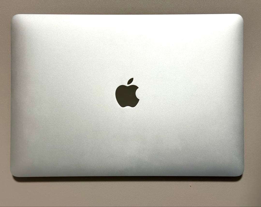 Apple 13インチ　MacBook Air M1　512GB スペースグレイ