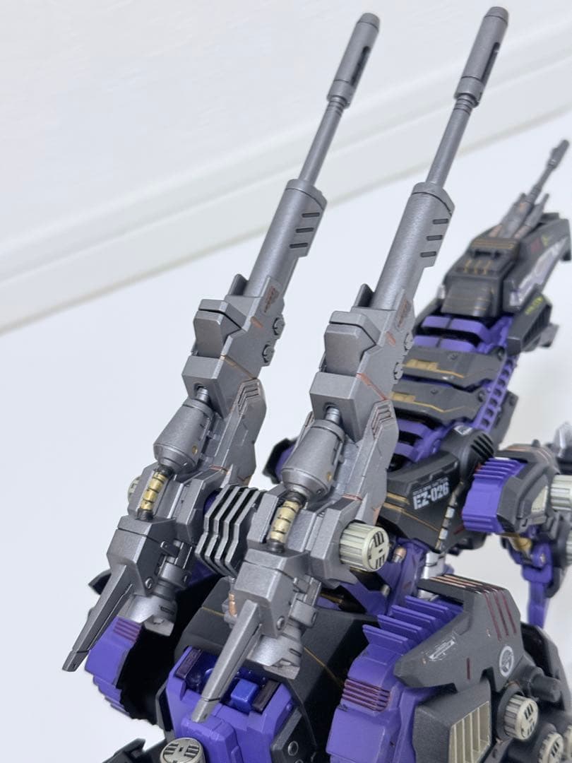 ZOIDS AZ-09 GENOSAURER 塗装済み完成品