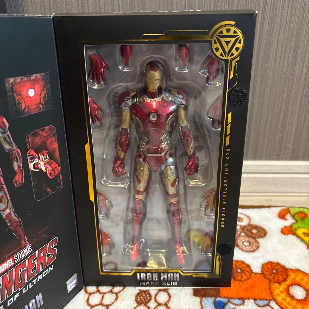 three zero アイアンマン・マーク44　ハルクバスター　マーク43セット