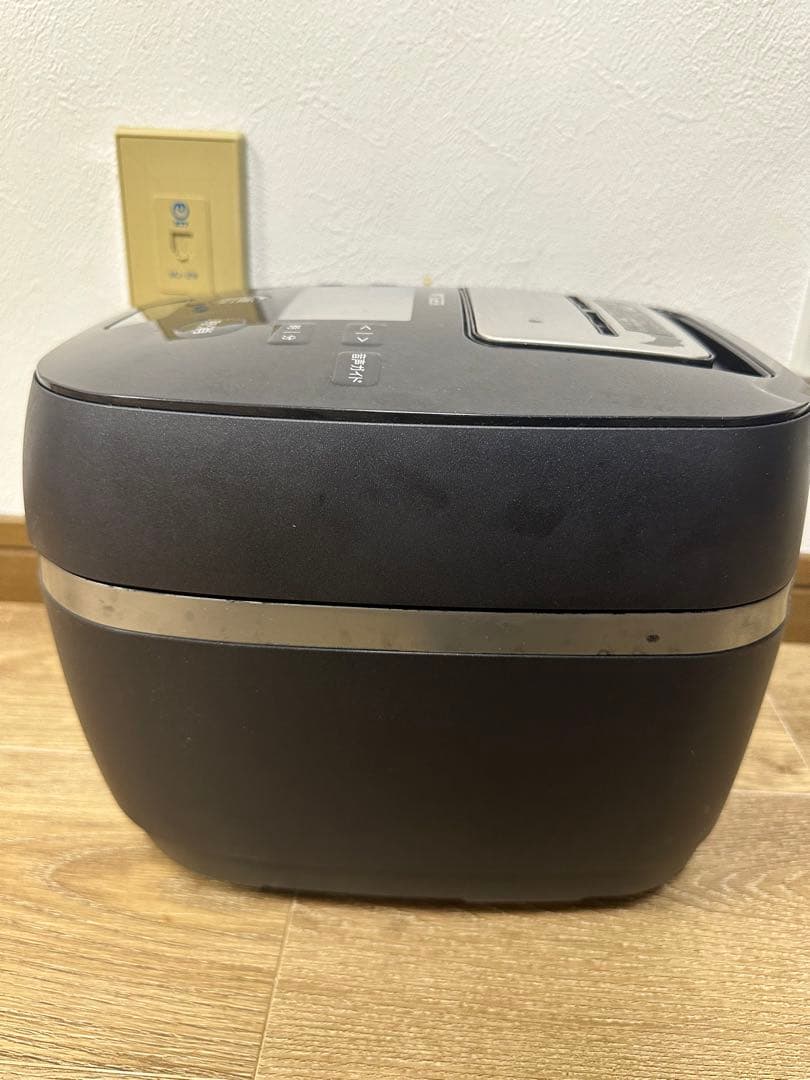 タイガー土鍋圧力IHジャー炊飯器　3.5合炊き JPJ-A060 2019年製