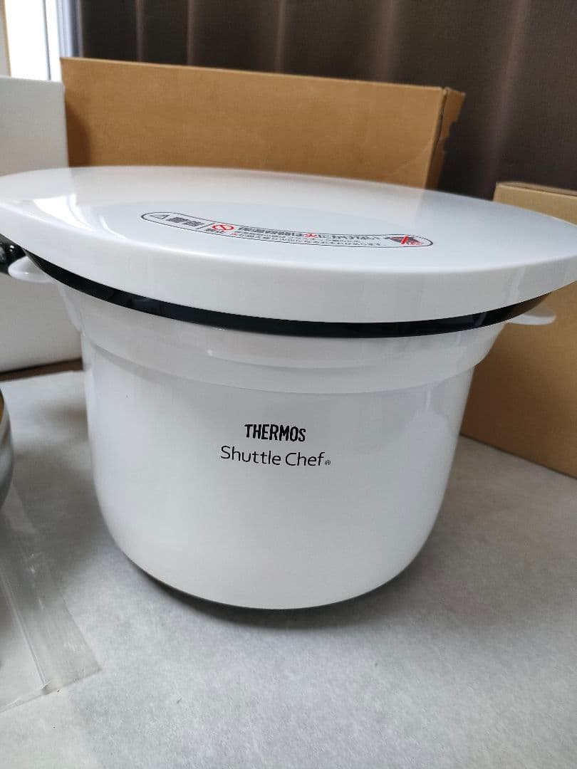 美品THERMOS 真空保温調理器シャトルシェフ KBK-3000 モノホワイト