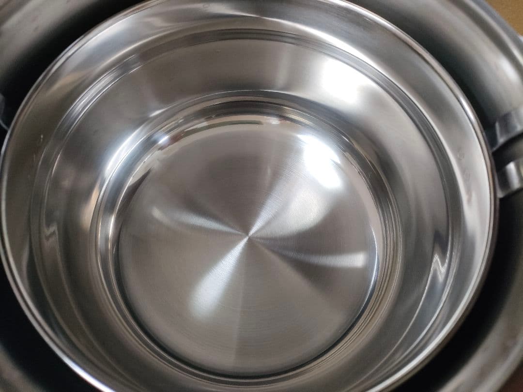 美品THERMOS 真空保温調理器シャトルシェフ KBK-3000 モノホワイト