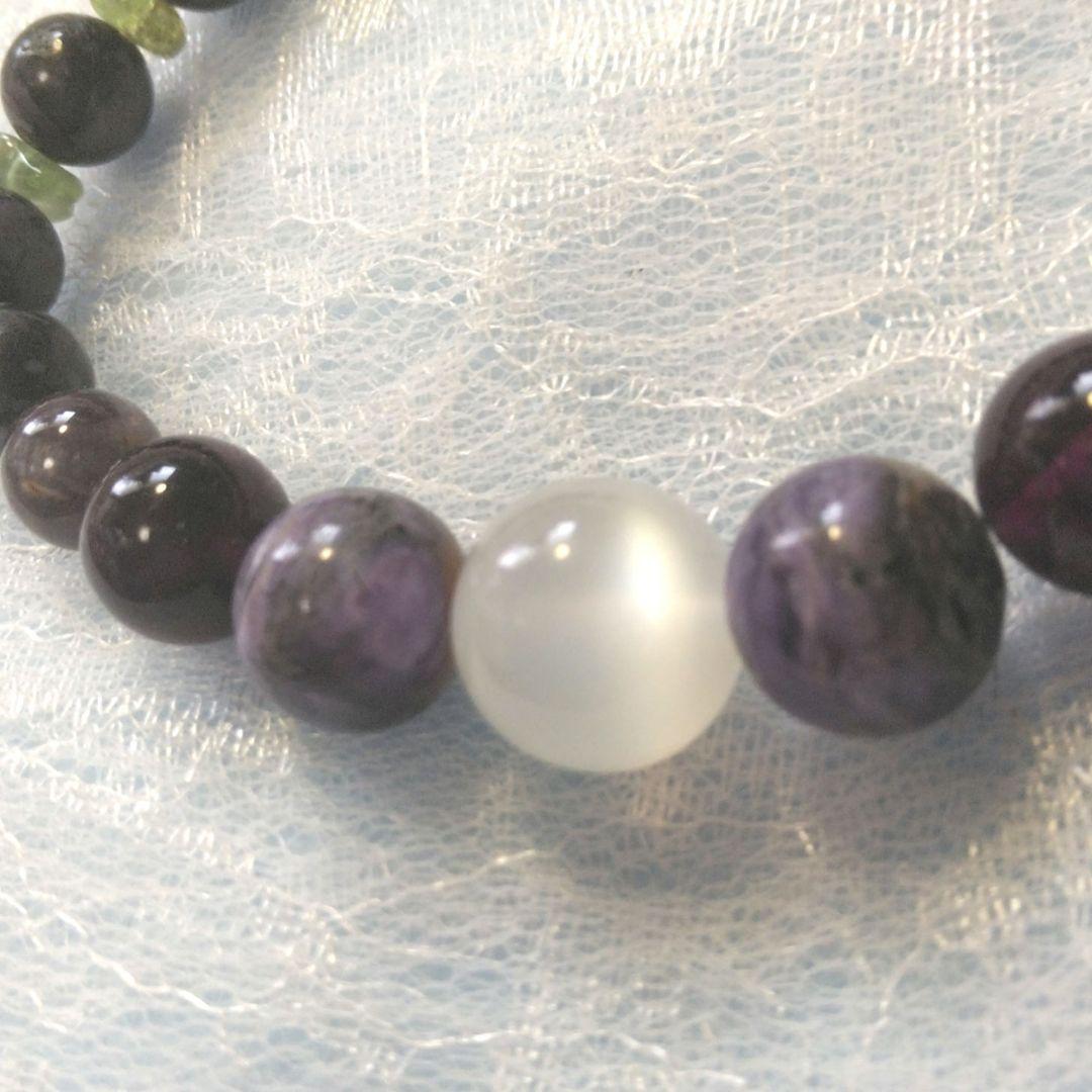 ムーンストーン特集☆魂の癒しと超感覚で開運へ！チャロアイト＆モルダバイト ブレス