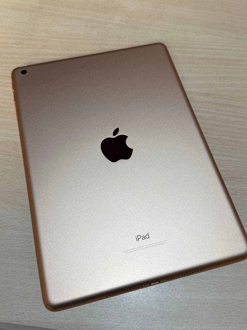 iPad 第6世代 32GB Wi-Fiモデル ゴールド