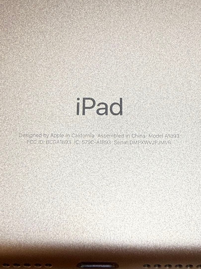 iPad 第6世代 32GB Wi-Fiモデル ゴールド