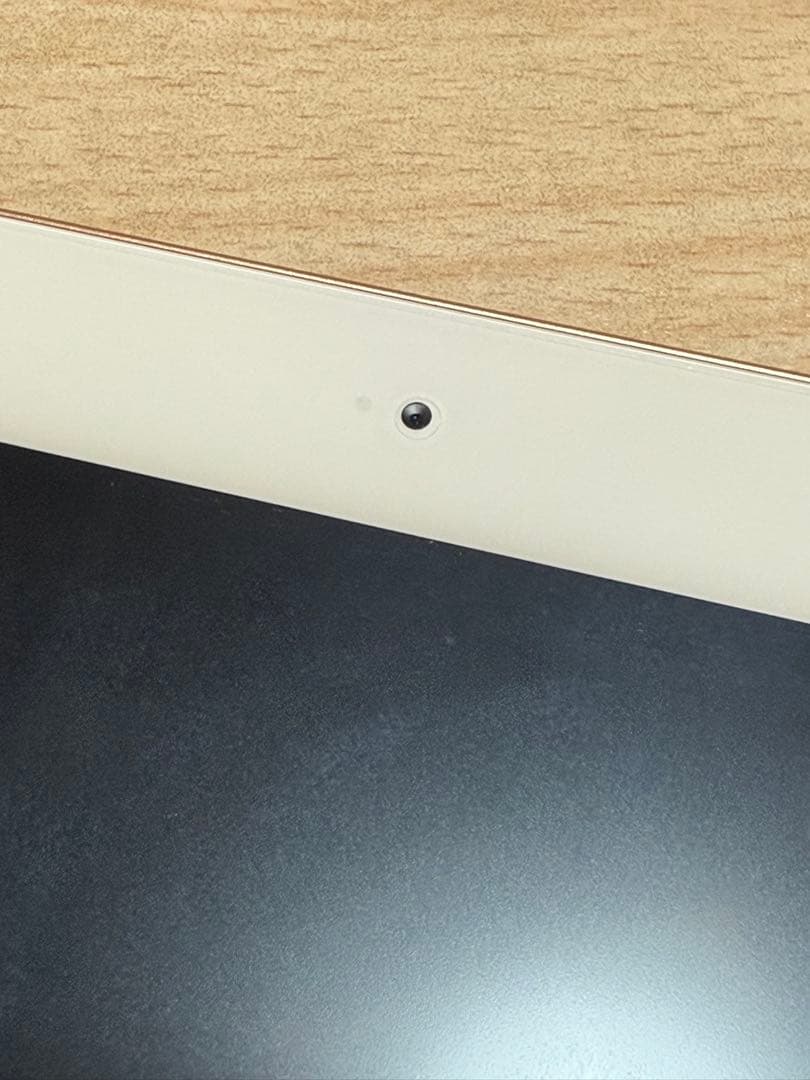 iPad 第6世代 32GB Wi-Fiモデル ゴールド