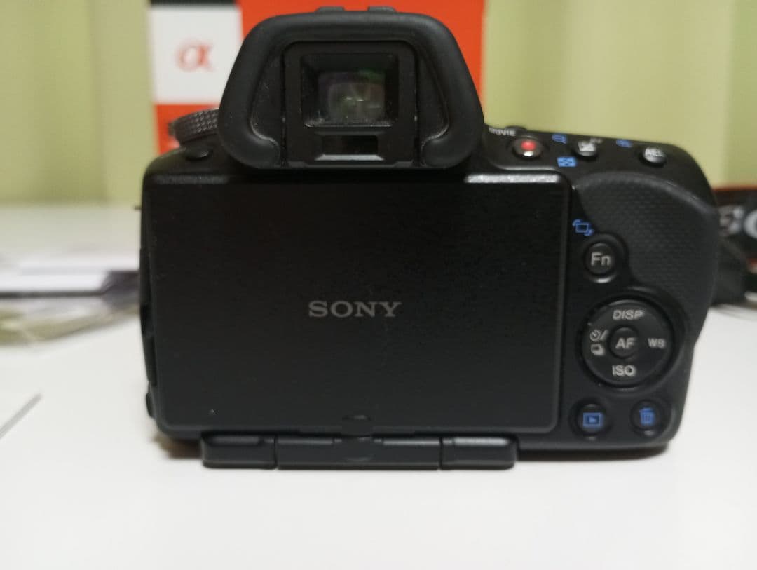 SONY α33 デジタル一眼レフカメラSLT-A33Y 本体 など