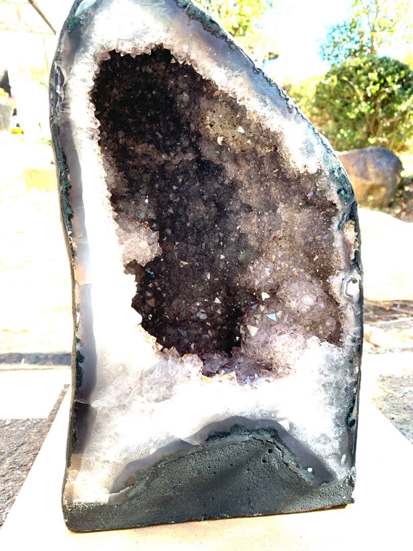 ブラジル産 フラワーアメジストドーム