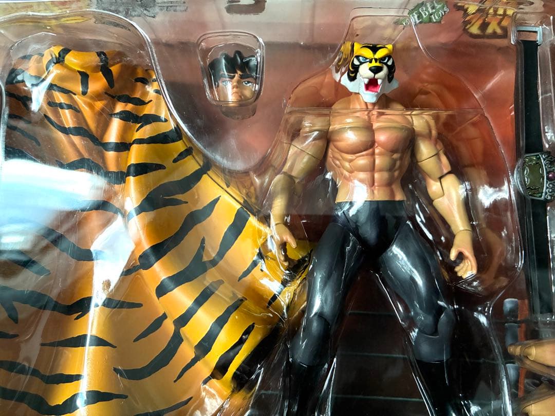 【新品未使用】タイガーマスク　DX フィギュア　プロレス　レア