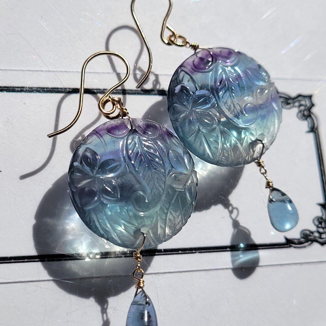 ff様 フローライト プルメリアカービングピアス