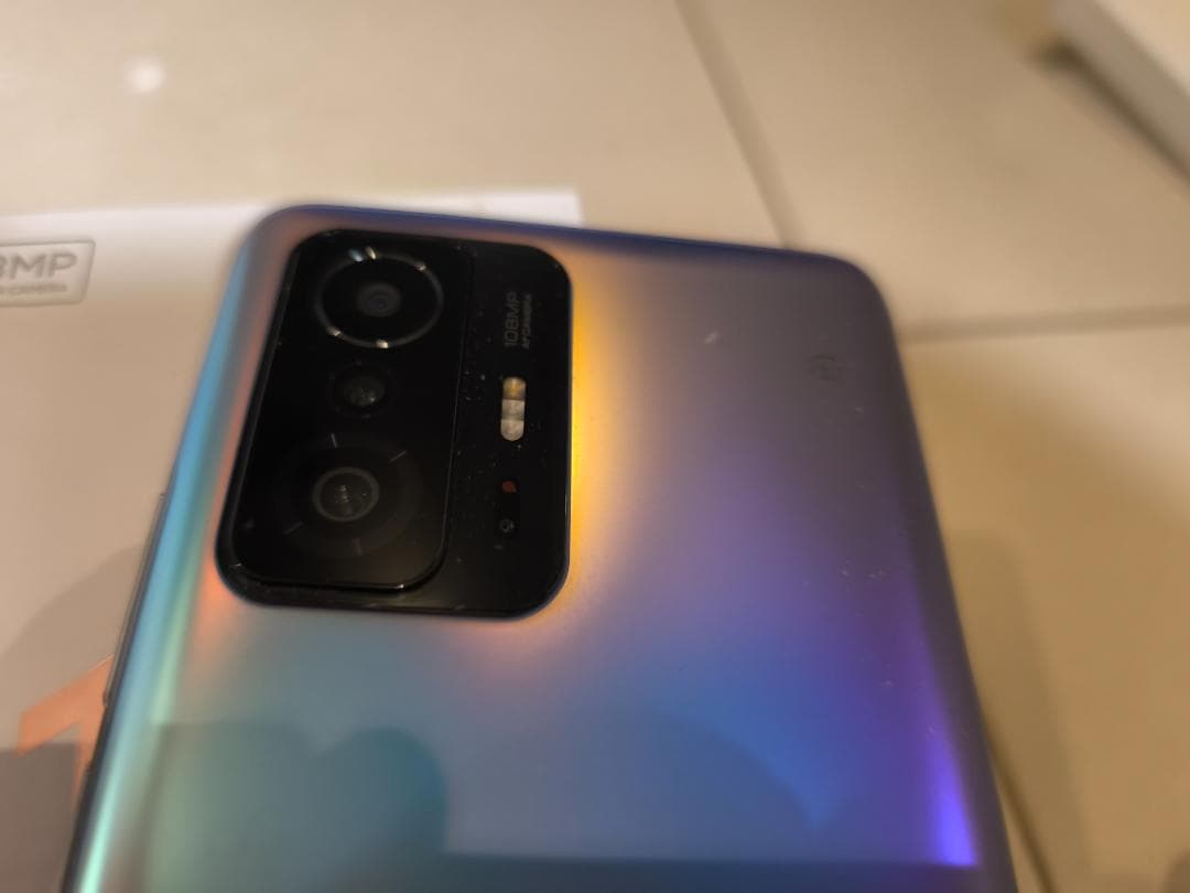 Xiaomi 11T pro 本体 (バッテリーおまけ付)