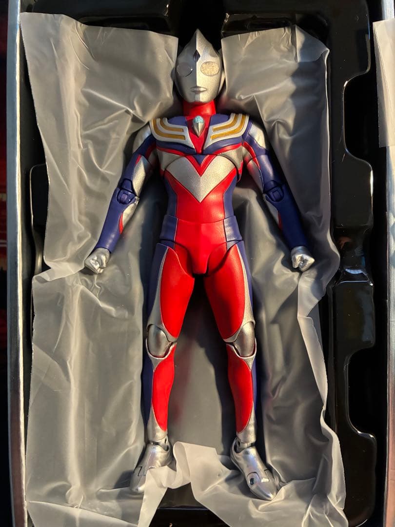 【即購入・無言可】S.H.Figuarts真骨彫製法　ウルトラマンティガ　再々販