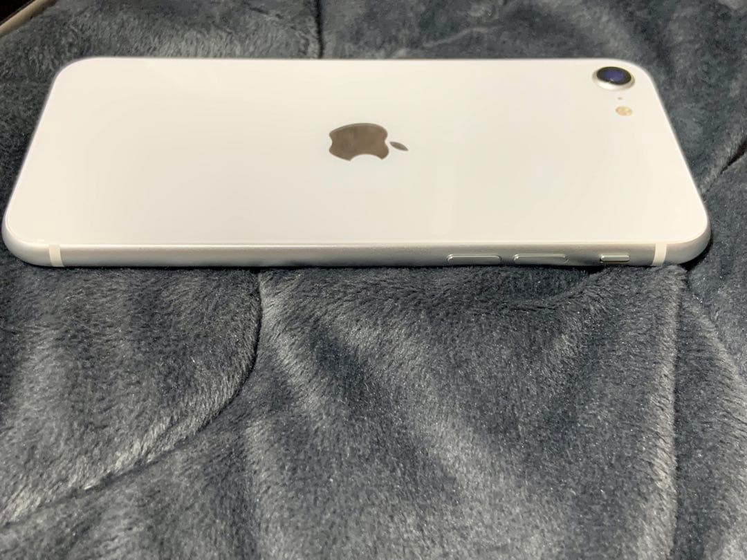 SIMフリー Apple iPhone SE (第2世代) ホワイト 64GB