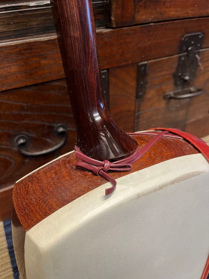 古い三味線　綾杉胴