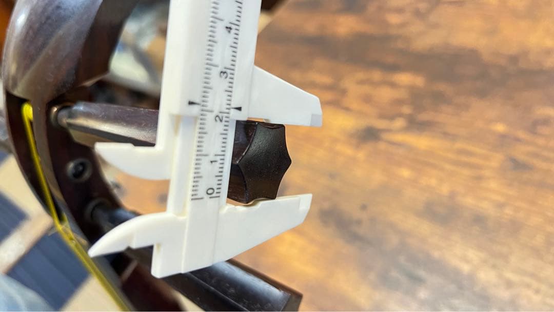 古い三味線　綾杉胴