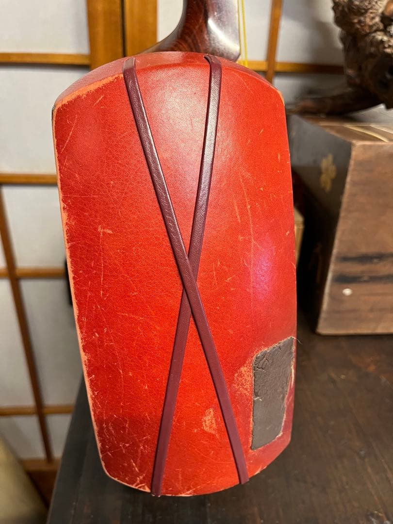 古い三味線　綾杉胴