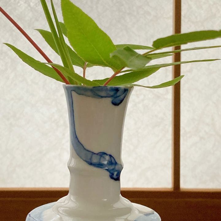 青染め青磁器花瓶