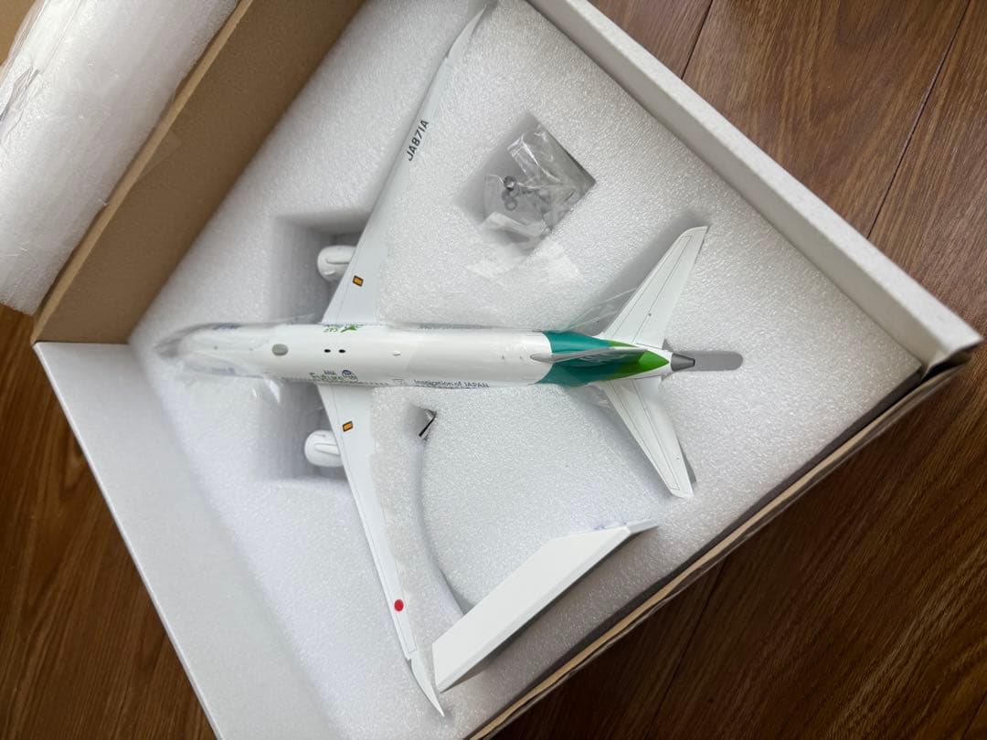 航空機・ヘリコプター JC Wings JA871A 1:200 ANA FUTURE PROMISE