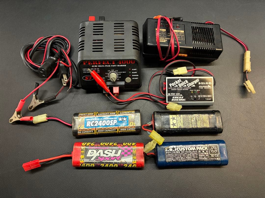 旧車RCカー アソシエイテッドB4 STEALTH 電動バギー フルセット