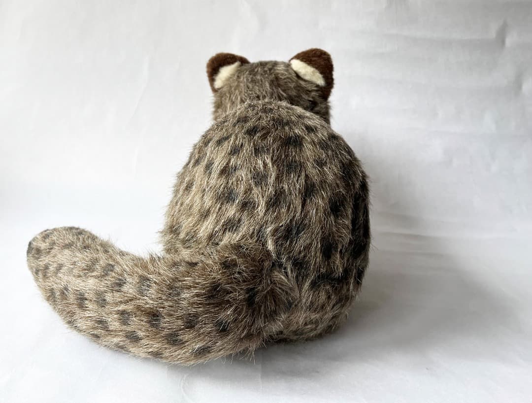 やまね工房 イリオモテヤマネコ ぬいぐるみ｜希少・リアル造形