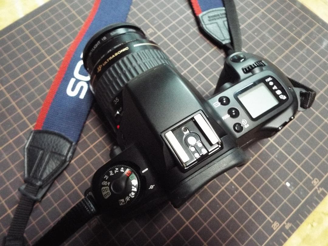 超美品 フィルム式_CANON NEW EOS Kiss ダブルズーム付