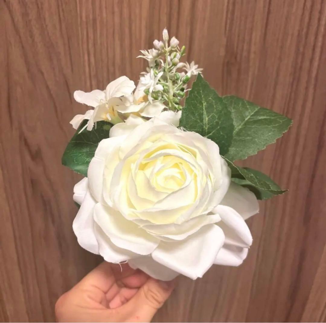 ウェディングブーケ　花束　ブートニア　花嫁　結婚式　前撮り