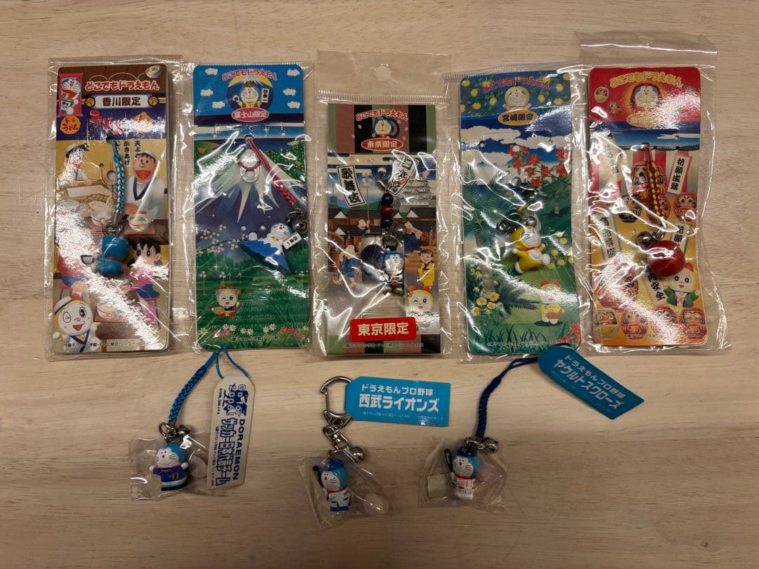 どこでもドラえもん 根付けストラップ 112個 まとめ売り