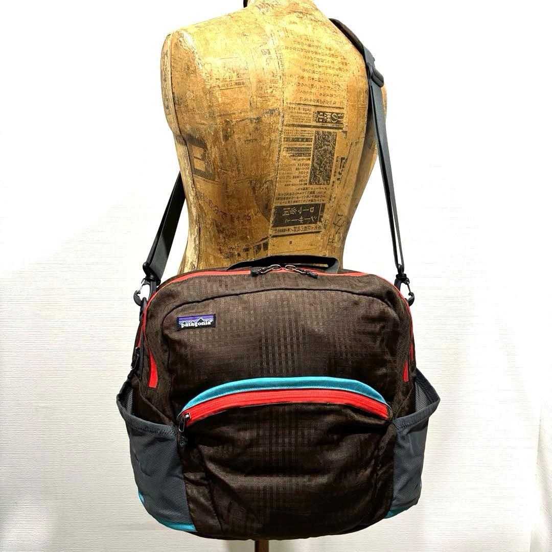 良品 茶 パタゴニア ワイトワイアブリーフ メッセンジャー バッグ 49017