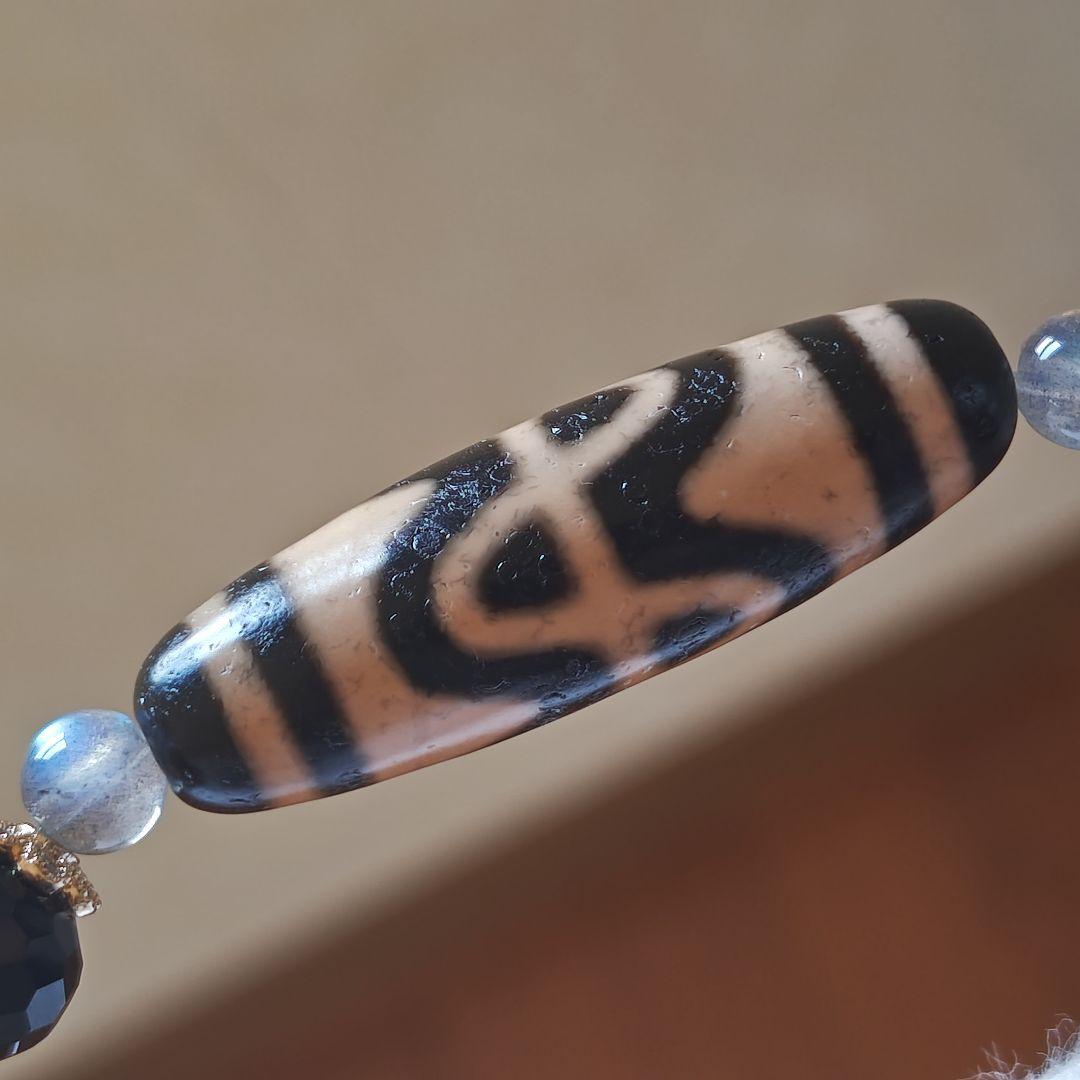 新作♡馬蹄痕付き✡六辨蓮花天珠ブレス