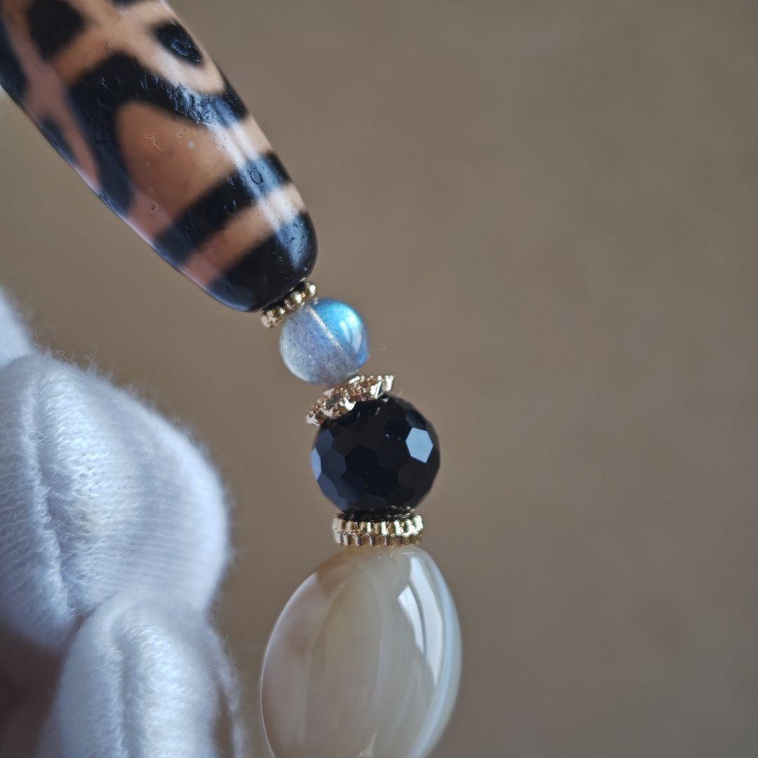 新作♡馬蹄痕付き✡六辨蓮花天珠ブレス