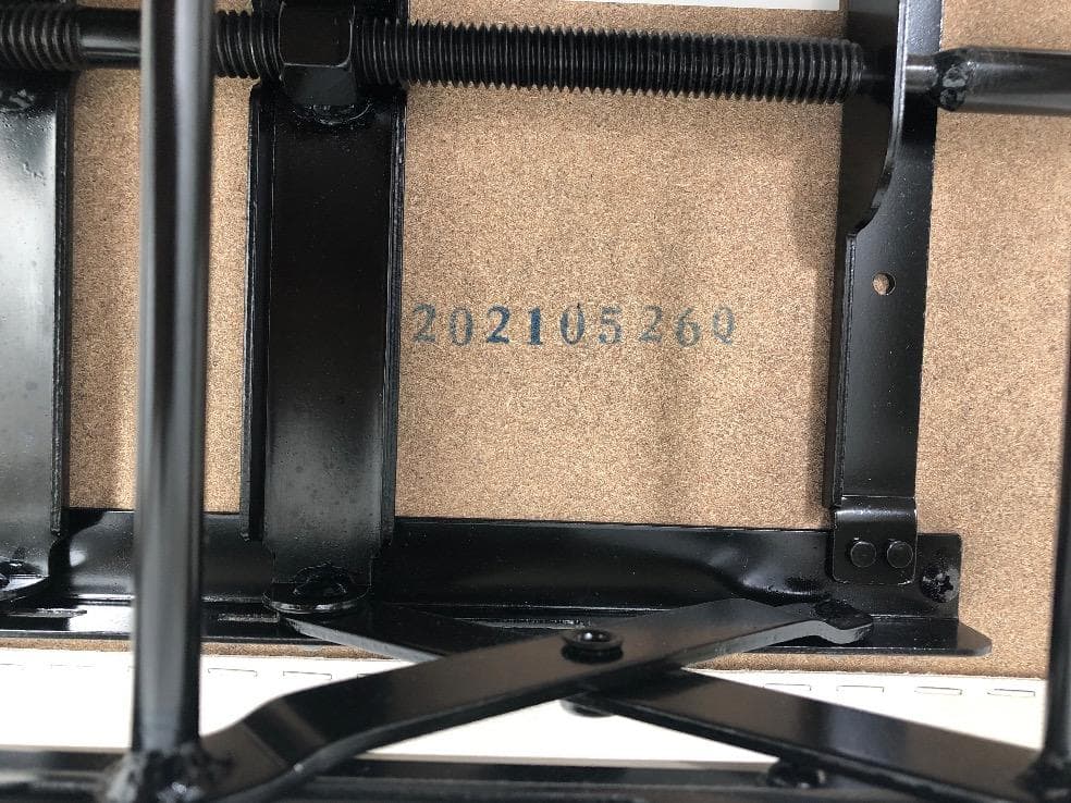 ※83256※KAWAI　ピアノ椅子（ホワイト）★送料無料