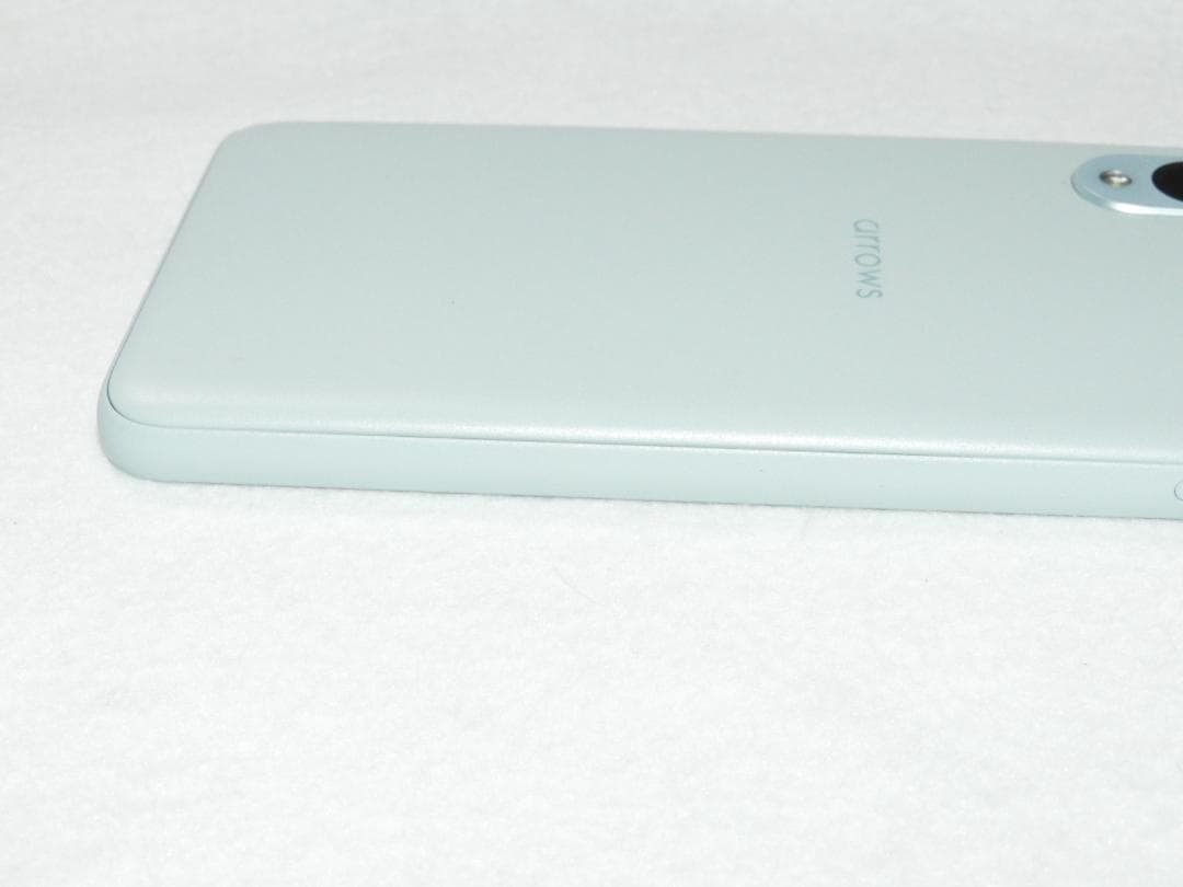 FCNT arrows We2 F-52E ライトブルー SIMフリー