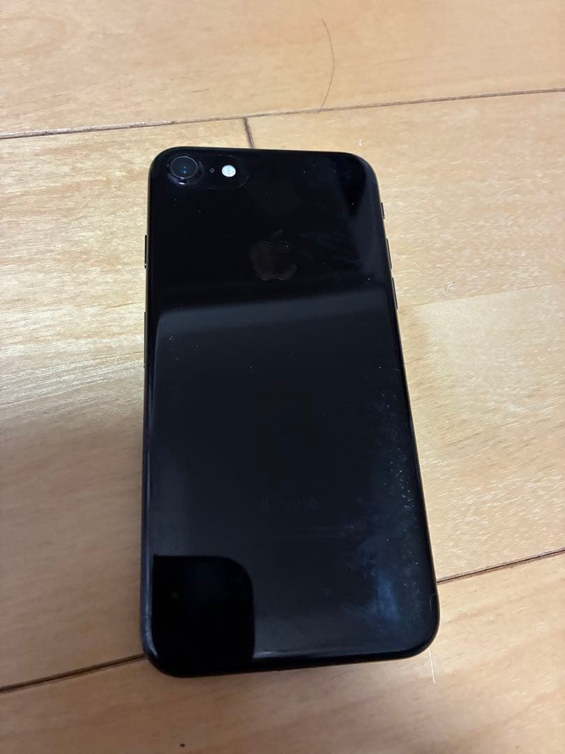 Apple iPhone 7本体 黒 128MB SIMフリー　美品！