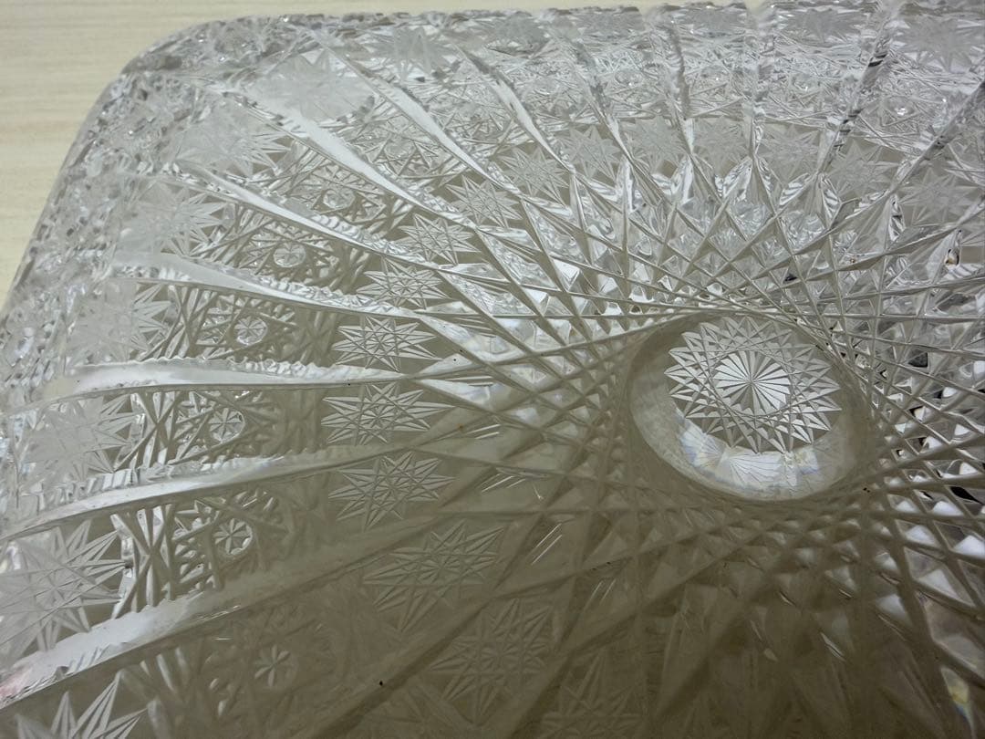 BOHEMIA ガラス製スクエアボウル