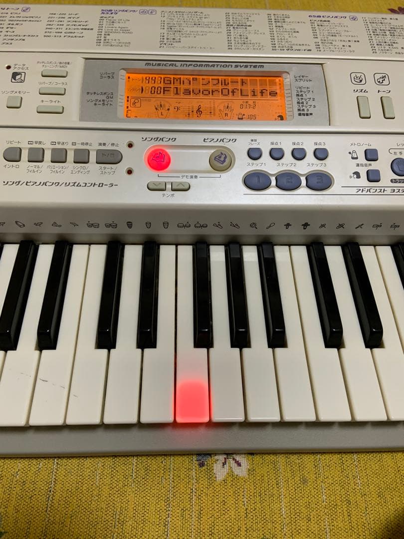 CASIO 電子ピアノ 光ナビゲーションキーボード LK-203TV