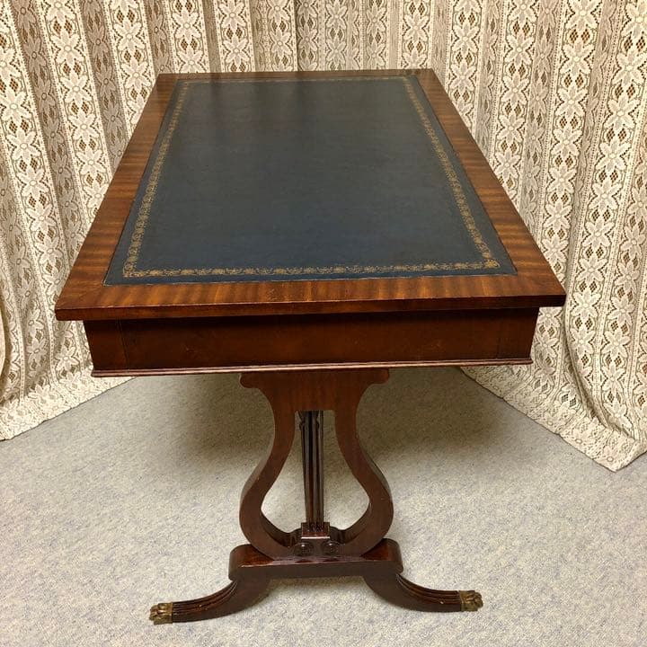 1950年代英国製アンティークデスク