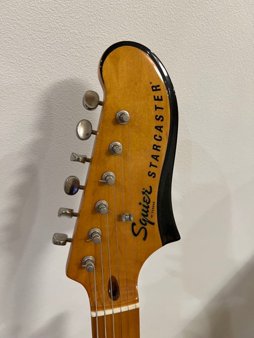 Squier Starcaster セミホロウボディギター