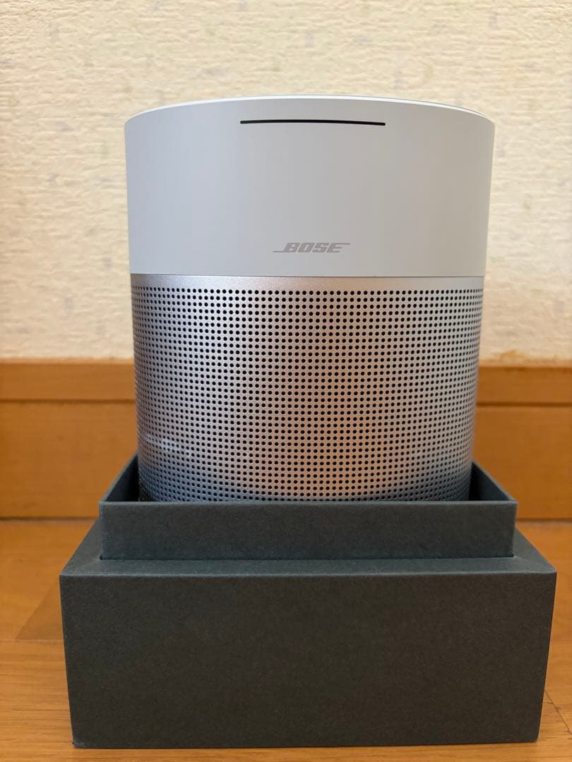Bose スマートスピーカー 300 ラックスシルバー
