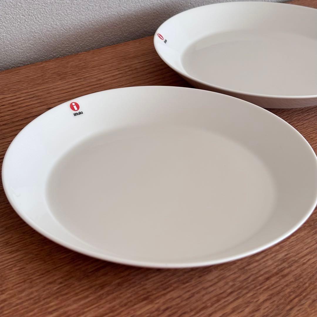 未使用  21㎝ プレート ホワイト 2枚 フィンランド製