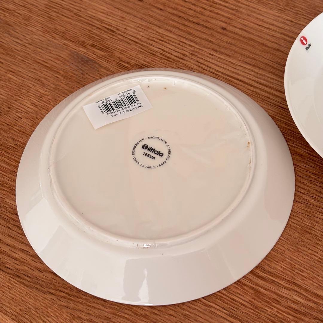 未使用  21㎝ プレート ホワイト 2枚 フィンランド製