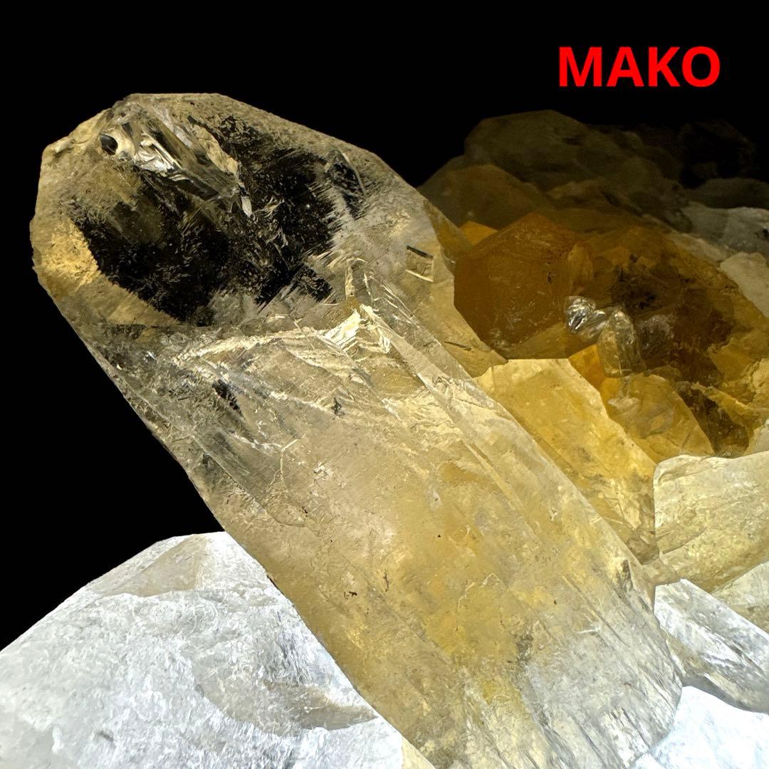 M1687☆マニハール水晶クラスター919g☆天然石　原石☆50116-B