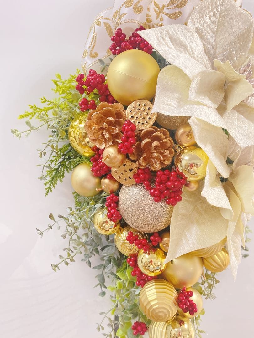 ✴︎豪華クリスマススワッグ✴︎クリスマスリース　玄関リース　フラワーリース　造花